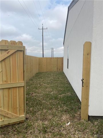 513 Sparrow Road, Weslaco, TX 78596
