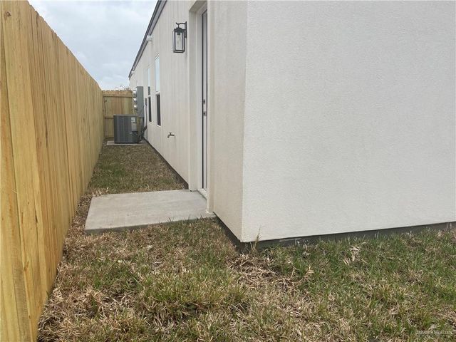 513 Sparrow Road, Weslaco, TX 78596