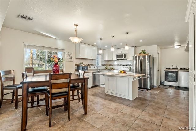 1620 E Cottonwood Lane, Mohave Valley, AZ 86440