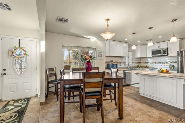 1620 E Cottonwood Lane, Mohave Valley, AZ 86440