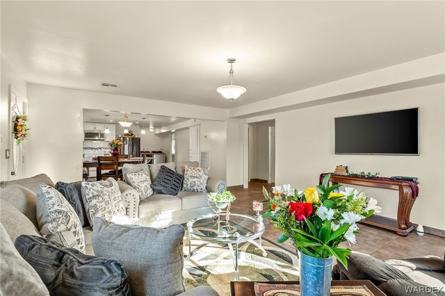 1620 E Cottonwood Lane, Mohave Valley, AZ 86440