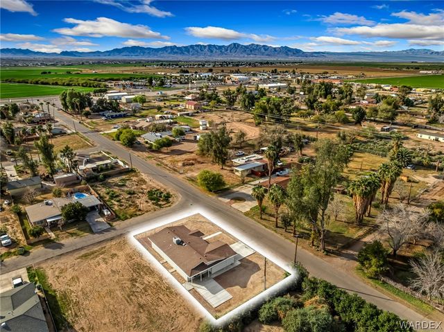 1620 E Cottonwood Lane, Mohave Valley, AZ 86440