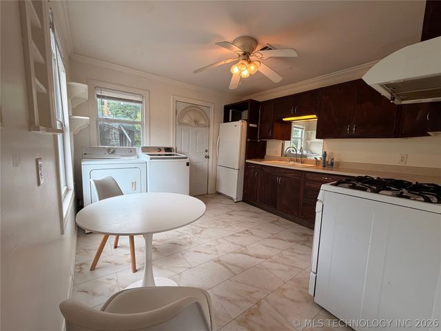 4137 S 34th West Avenue, Tulsa, OK 74136