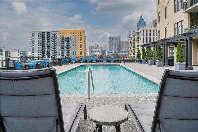 565 Peachtree Street NE 1207, Atlanta, GA 30308