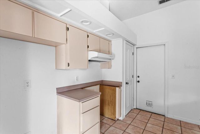 6714 NW 34TH DRIVE, Gainesville, FL 32653