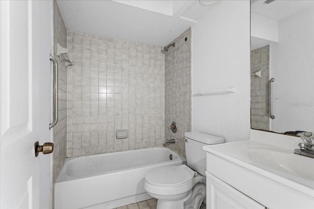 6714 NW 34TH DRIVE, Gainesville, FL 32653