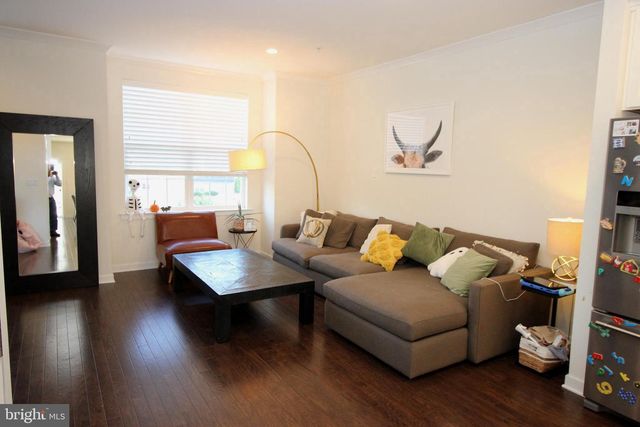 15 NOTTINGHAM LN, Hatboro, PA 19040