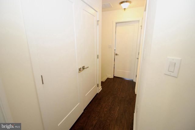 15 NOTTINGHAM LN, Hatboro, PA 19040