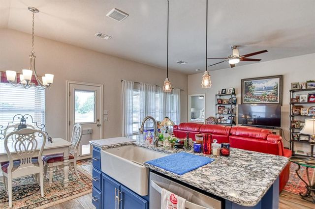 2912 Butterfly Way, Norman, OK 73069
