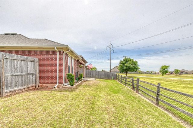 2912 Butterfly Way, Norman, OK 73069