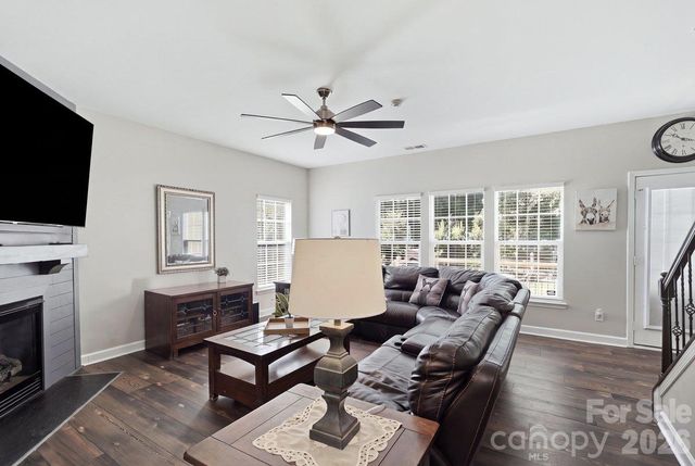 1008 Grayscroft Drive, Waxhaw, NC 28173