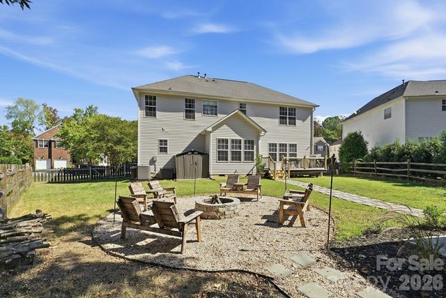 1008 Grayscroft Drive, Waxhaw, NC 28173