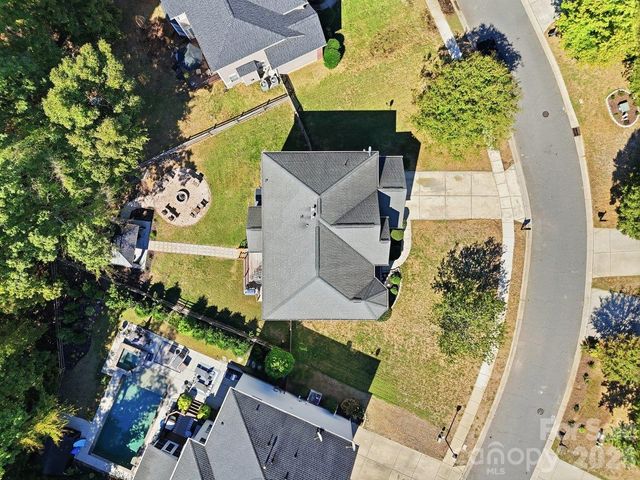 1008 Grayscroft Drive, Waxhaw, NC 28173