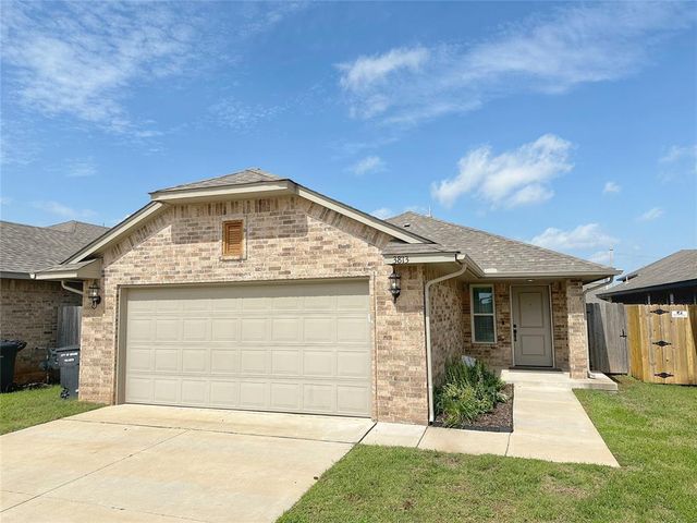 3813 Central Park Drive, Moore, OK 73160