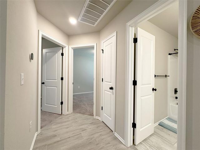3813 Central Park Drive, Moore, OK 73160