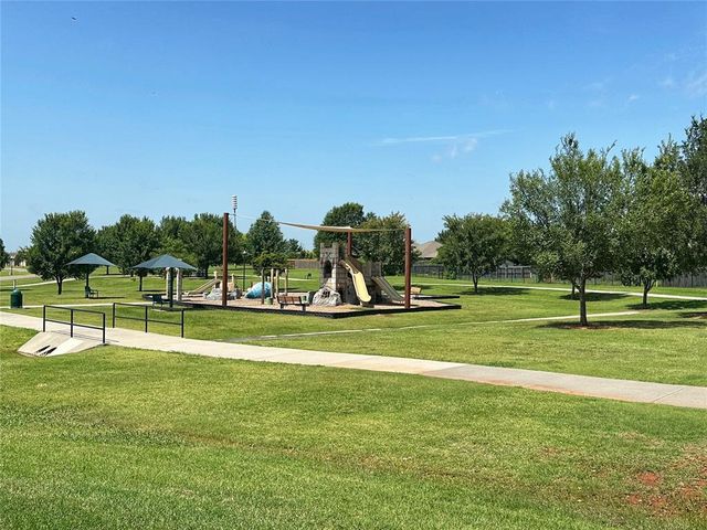 3813 Central Park Drive, Moore, OK 73160