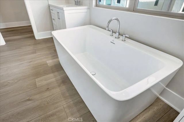 212 Mistwater, Irvine, CA 92618