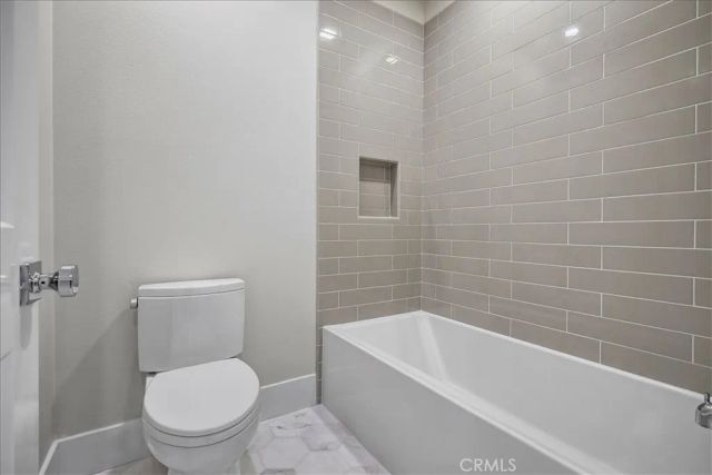 212 Mistwater, Irvine, CA 92618