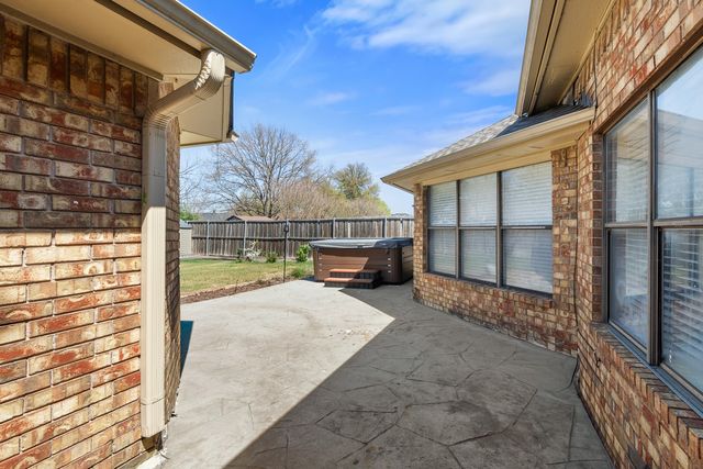 2325 Idlewood Drive, Garland, TX 75040