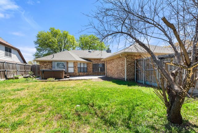 2325 Idlewood Drive, Garland, TX 75040