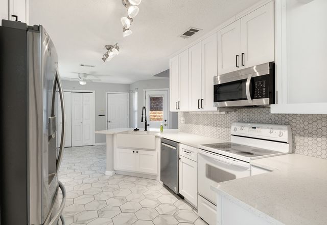 2325 Idlewood Drive, Garland, TX 75040