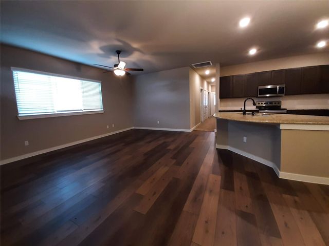 25148 Pacific Wren Drive, Magnolia, TX 77354