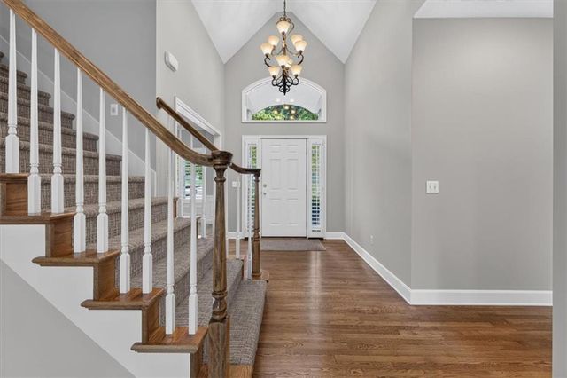 2216 SW Waterfall Drive, Lee's Summit, MO 64081