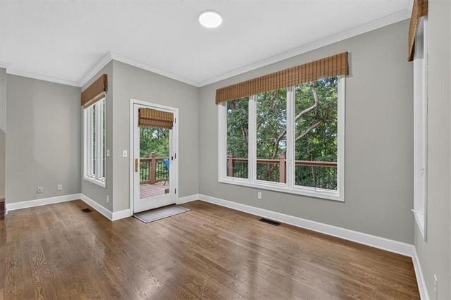 2216 SW Waterfall Drive, Lee's Summit, MO 64081