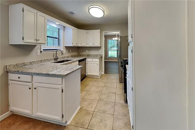5580 Dorsett Shoals Lane, Douglasville, GA 30135
