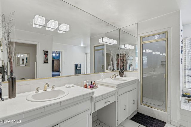 11262 Enid Wilson Lane, El Paso, TX 79936