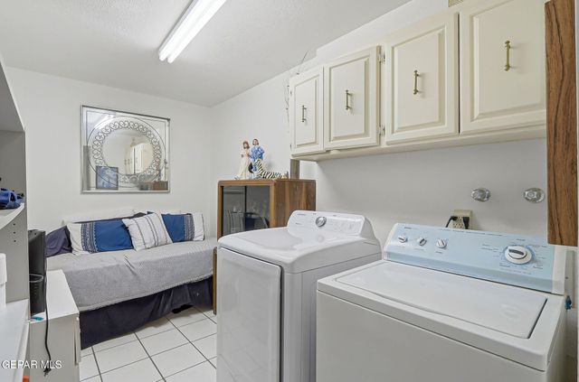 11262 Enid Wilson Lane, El Paso, TX 79936