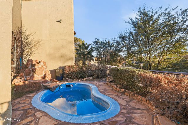 11262 Enid Wilson Lane, El Paso, TX 79936