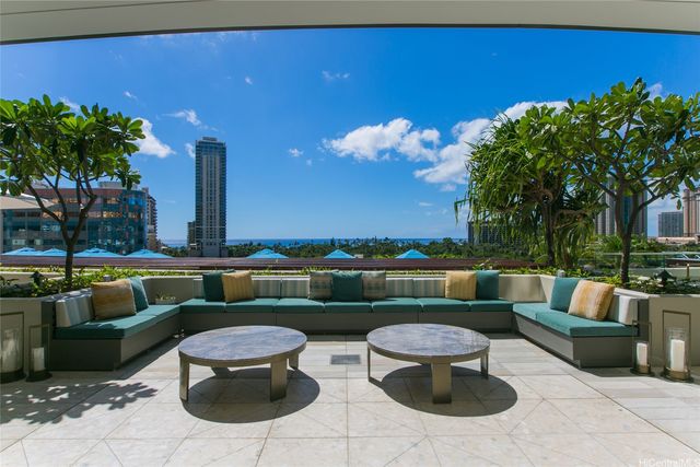 383 Kalaimoku Street 3302, Honolulu, HI 96815