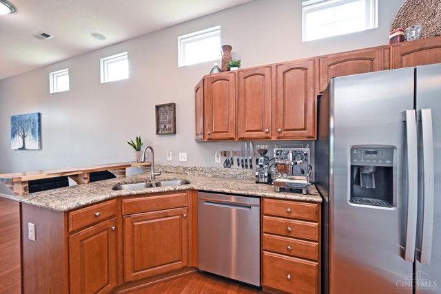 7302 Bridge Point Drive, Cincinnati, OH 45248