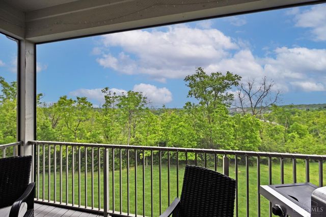 7302 Bridge Point Drive, Cincinnati, OH 45248