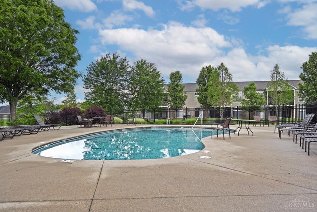 7302 Bridge Point Drive, Cincinnati, OH 45248