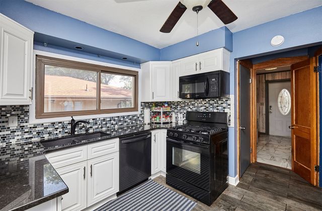 3514 SW 12th Street, Des Moines, IA 50315