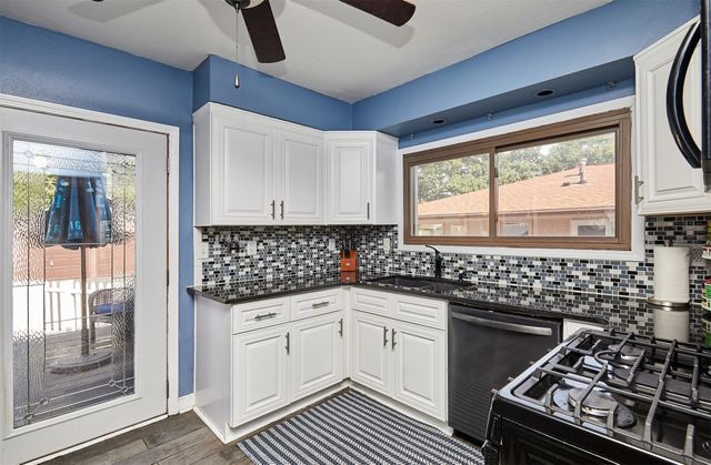 3514 SW 12th Street, Des Moines, IA 50315