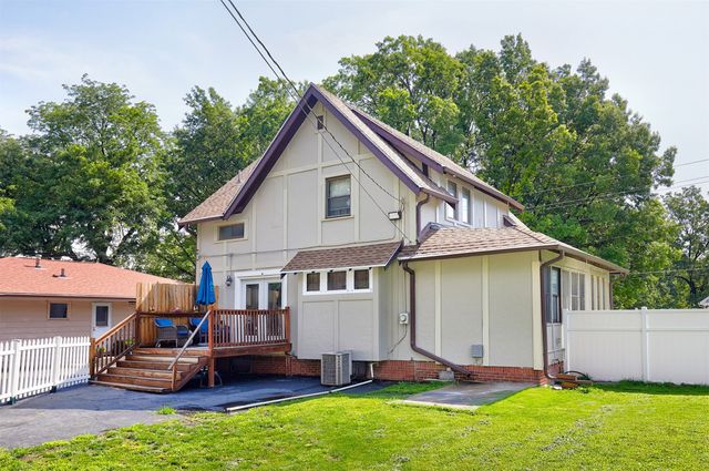 3514 SW 12th Street, Des Moines, IA 50315