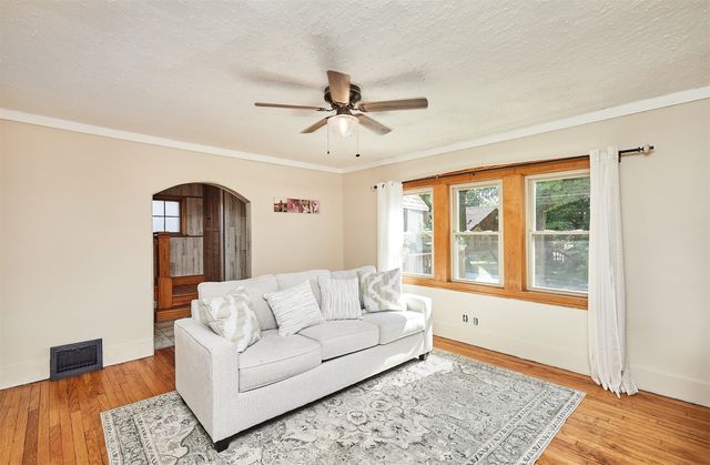 3514 SW 12th Street, Des Moines, IA 50315