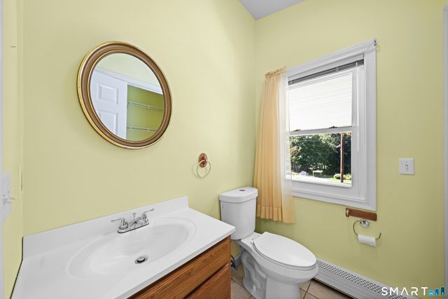 122 Green Hill Lane, Cheshire, CT 06410