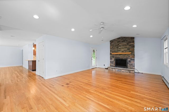 122 Green Hill Lane, Cheshire, CT 06410