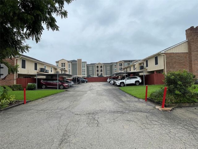 5218 Milwee Street 44, Houston, TX 77092