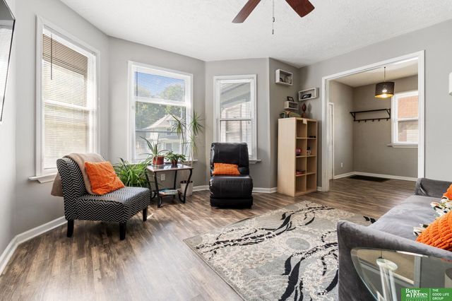 3318 Myrtle Avenue, Omaha, NE 68131