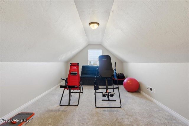 2472 W Warwick Ct, Hayden, ID 83835