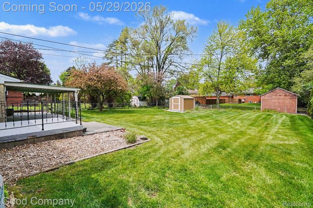 8173 Gerhardt Street, Shelby Charter Township, MI 48317