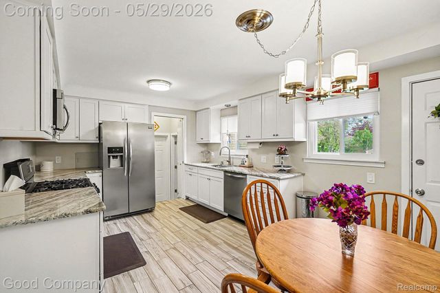 8173 Gerhardt Street, Shelby Charter Township, MI 48317