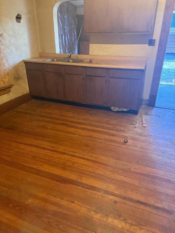 1853 E Lakeview Avenue, Columbus, OH 43224