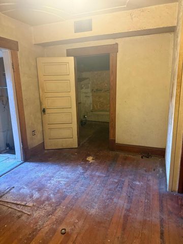 1853 E Lakeview Avenue, Columbus, OH 43224