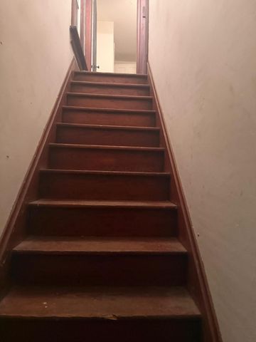 1853 E Lakeview Avenue, Columbus, OH 43224